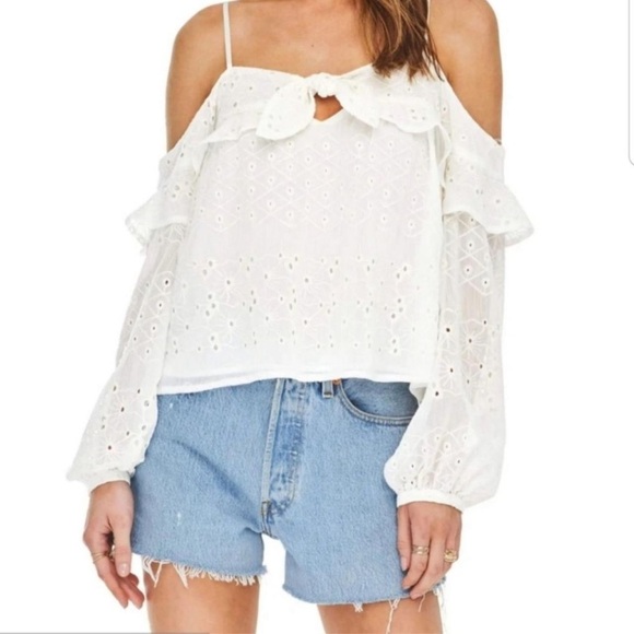 Astr the Label White Gauzy Eyelet Off Shoulder Flowy Cottagecore Peasant Top M - Picture 15 of 15